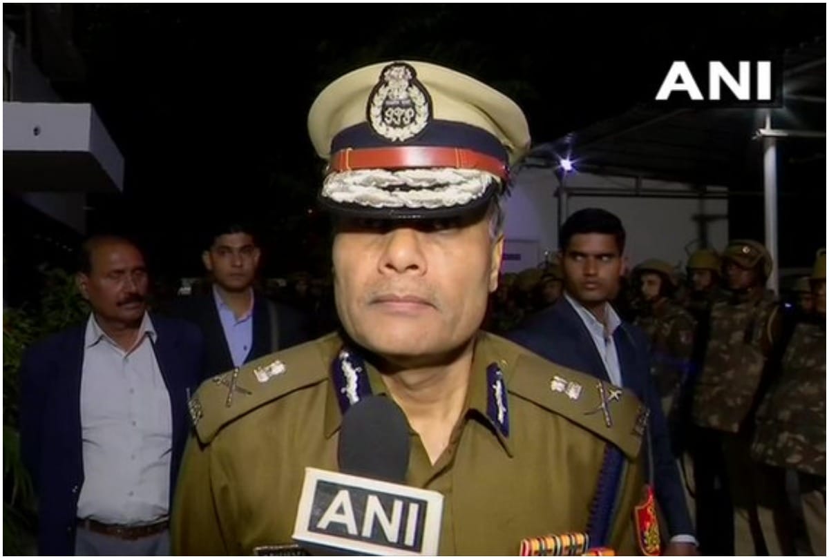 delhi police commissioner amulya patnaik says we have sufficient force
