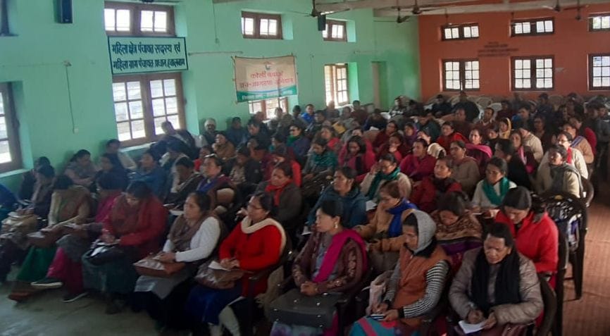 Election of 1099 pradhan in the district today