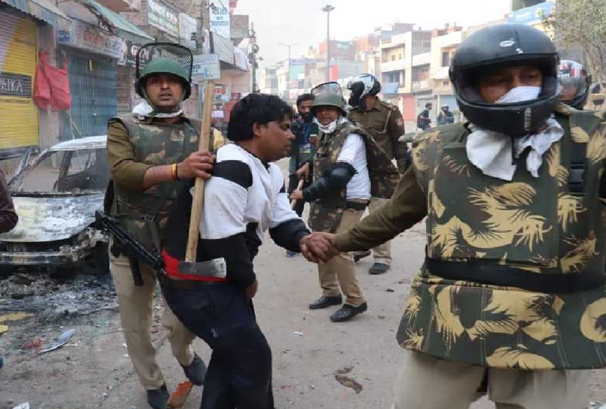 Delhi Violence: AAP workers will catch the people who spread rumors