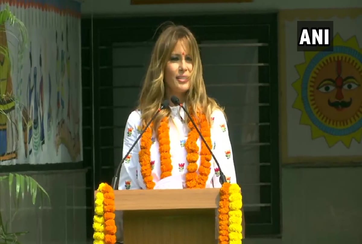 Melania Trump in Arvind Kejriwal Delhi Government School Happiness Class in Moti Bagh school 