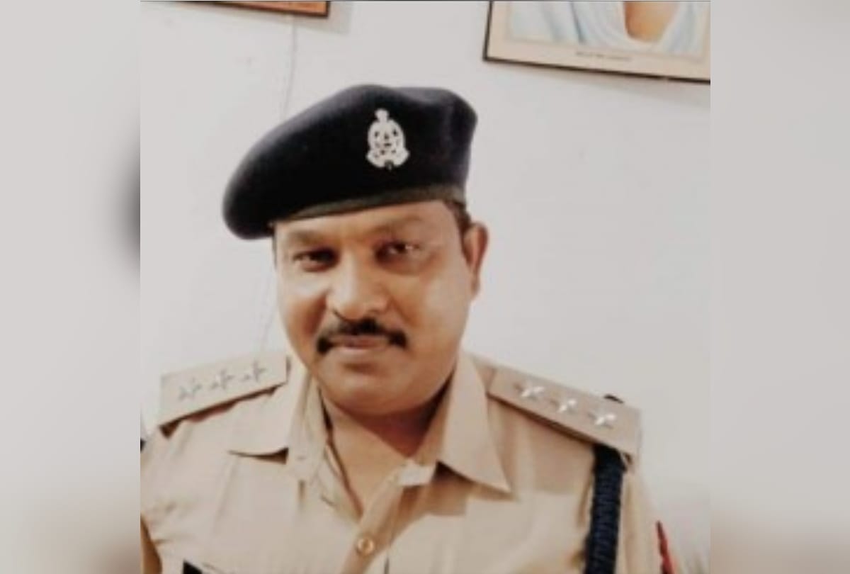 STF CO Dharmendra Shahi special story in Deoria
