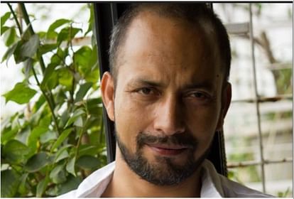 Deepak Dobriyal: संघर्ष के दिन याद कर भावुक हुए दीपक डोबरियाल, कहा- मुझे सब दुबला एक्टर कहकर चिढ़ाते थे Deepak Dobriyal Bholaa fame reveals people used to tease by calling skinny actor did not respect before Omkara