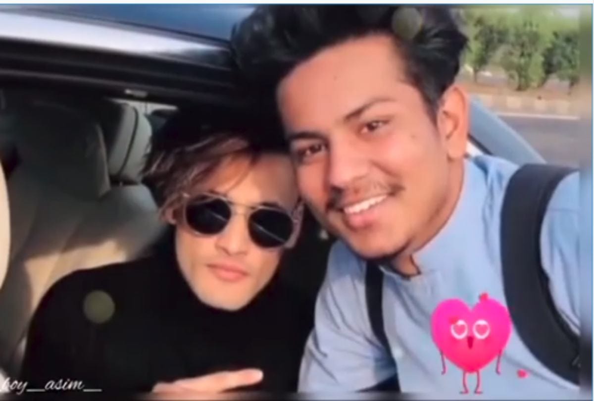 bigg boss 13 asim riaz fans follow him 20 km look at the video