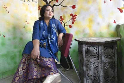 First Indian Woman Storyteller Fouzia Dastango Inspirational Story In Hindi