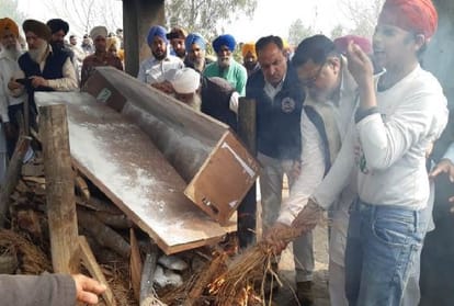 Martyred Group Captain GS Cheema Funeral with military honors