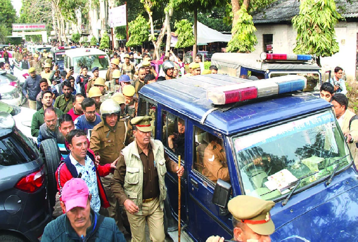 Azam Khan became the first MP to go to jail with family