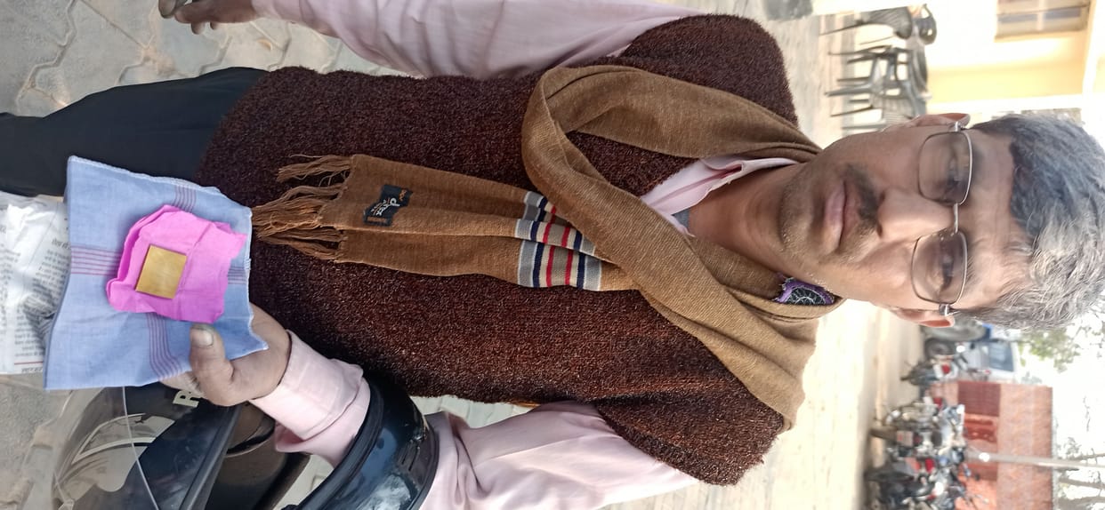 Hathras: Vicious men sniffed the intoxicating handkerchief and crossed the woman's jewelry and cash
