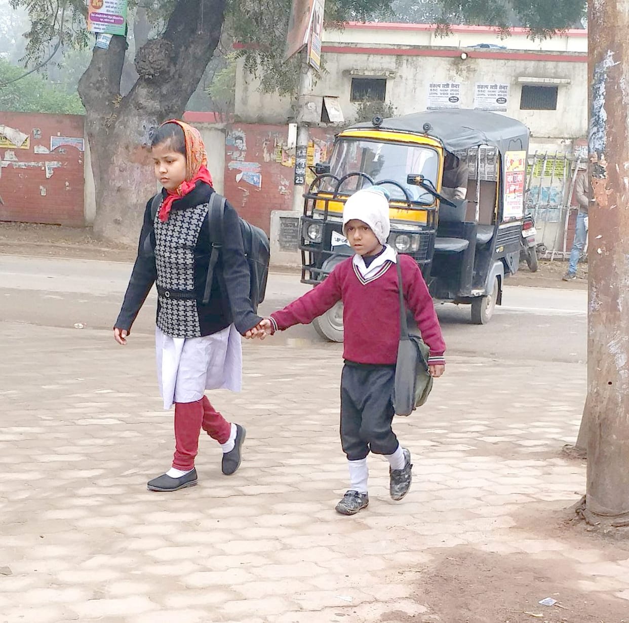 Winter returned, innocently went to school innocent