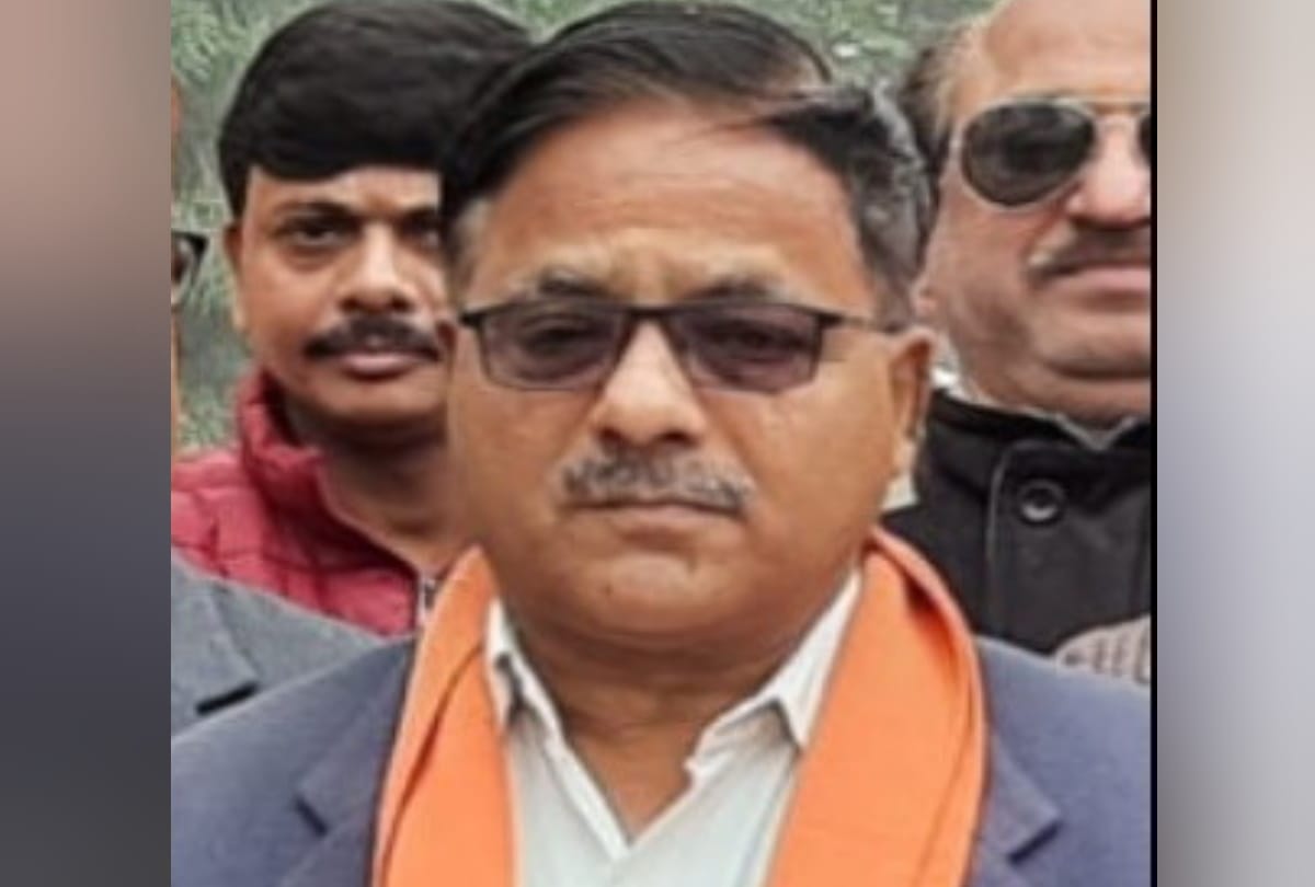 MLA Radha Mohan Das aggrawal talks about road issues in assembly in gorakhpur
