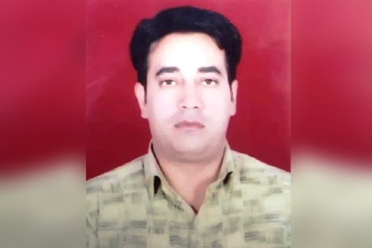 Delhi Violence, constable of Intelligence Bureau dead body found after murdered