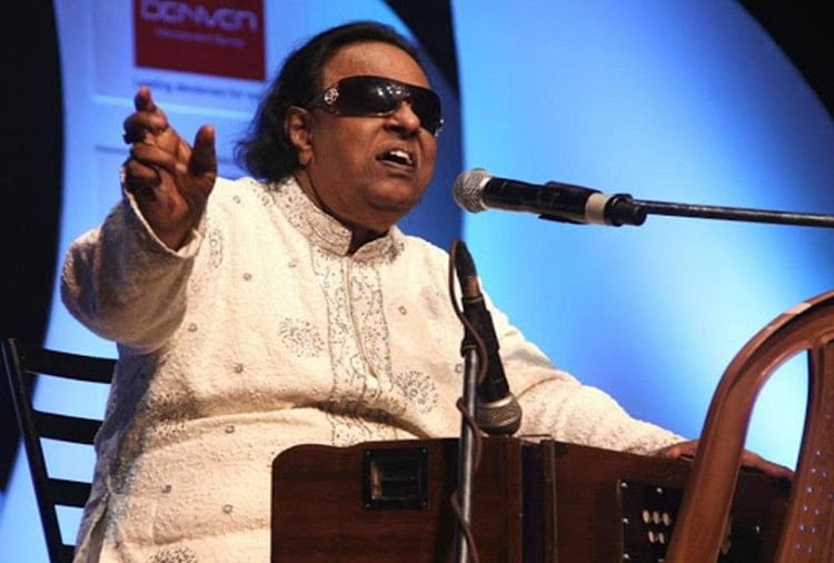 Famous Lyricist Music Composer Singer Ravindra Jain - Amar Ujala Kavya ...