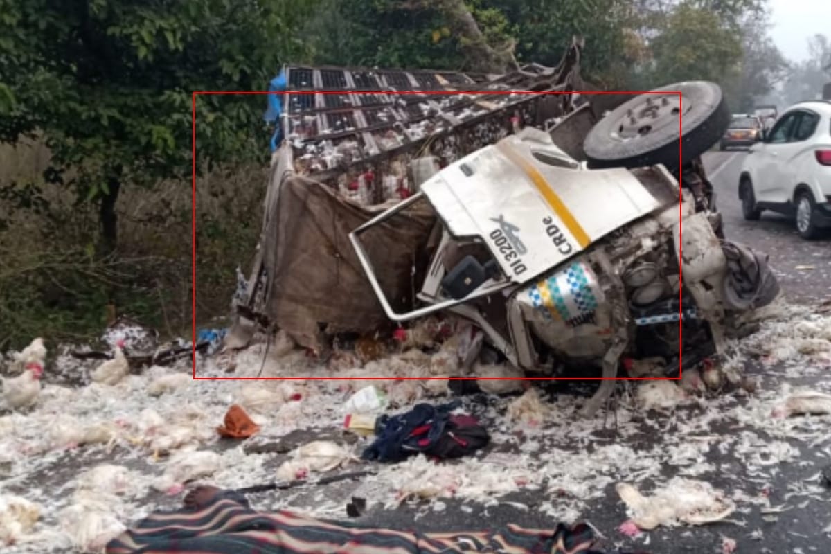 two people dead in Saharanpur after Fierce collision in pick-up and container
