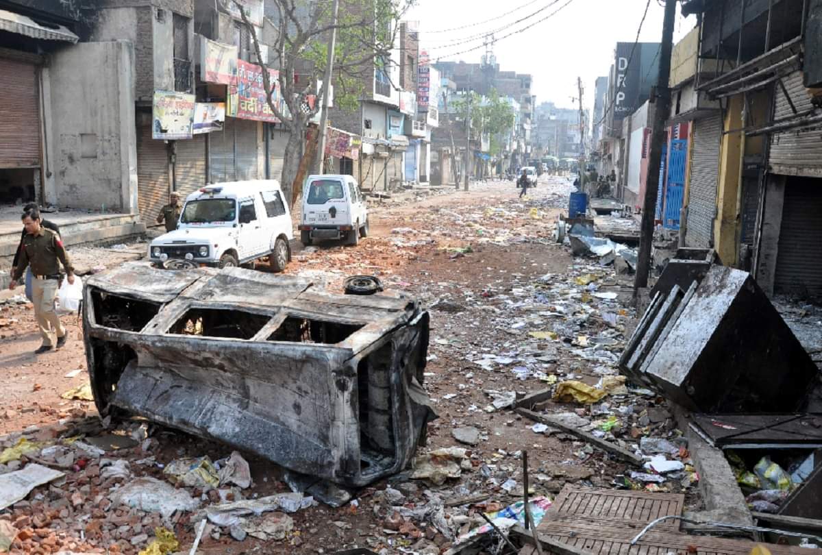 delhi violence Two girls Procession did not come in Gonda
