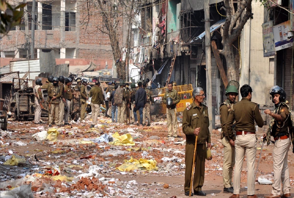 delhi violence Two girls Procession did not come in Gonda