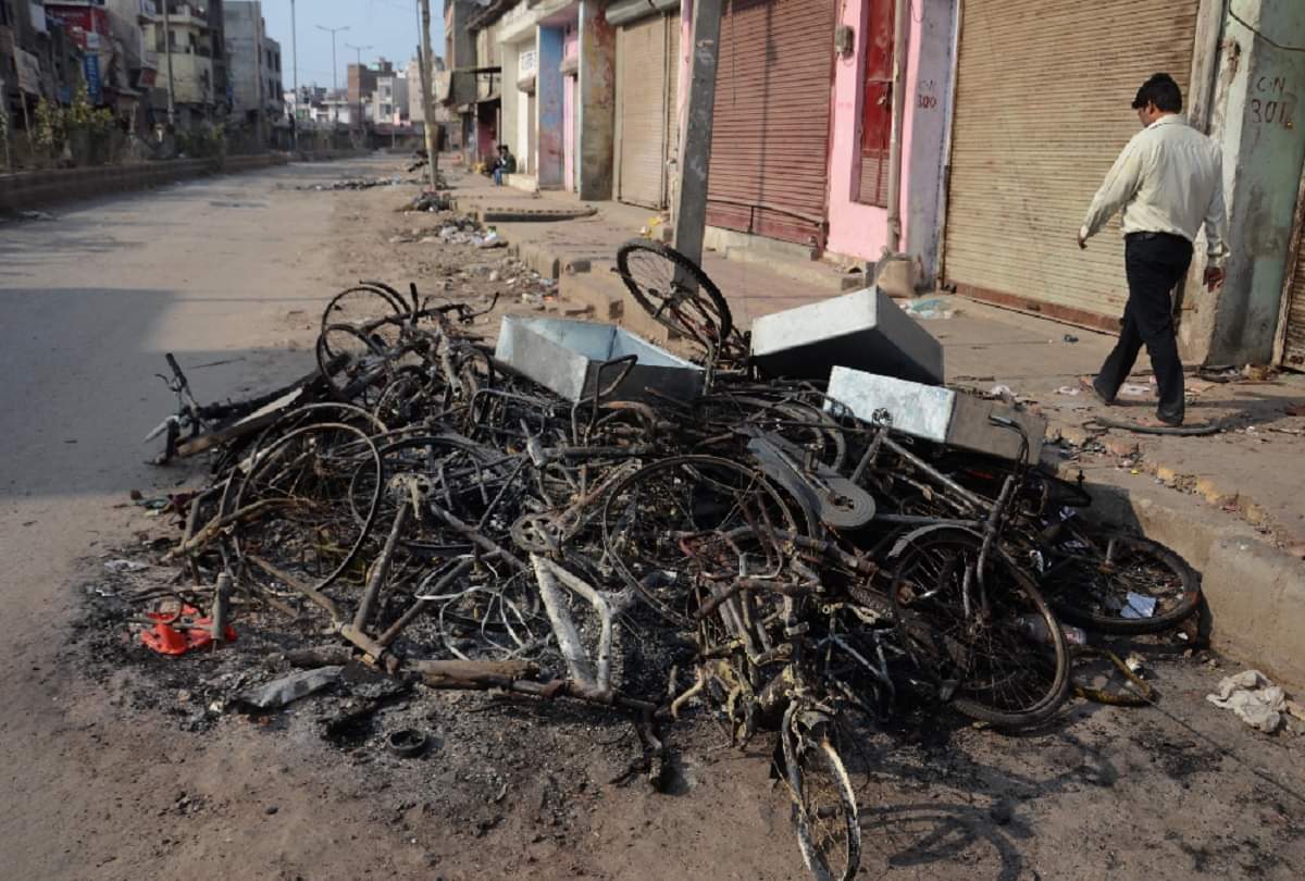 delhi violence Eyewitness big revealing in Waiter dilber negi murder case