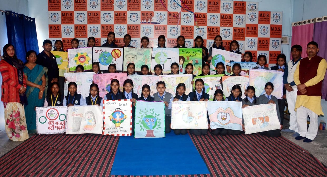 Rimjhim and Payal debut in poster making competition