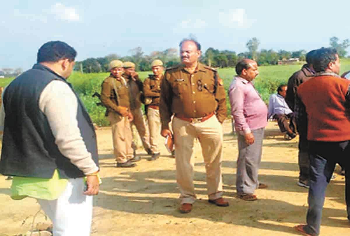 Pratapgarh: Uproar over kidnapping of Pradhan's nephew