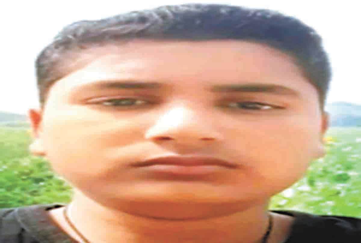 Pratapgarh: Uproar over kidnapping of Pradhan's nephew
