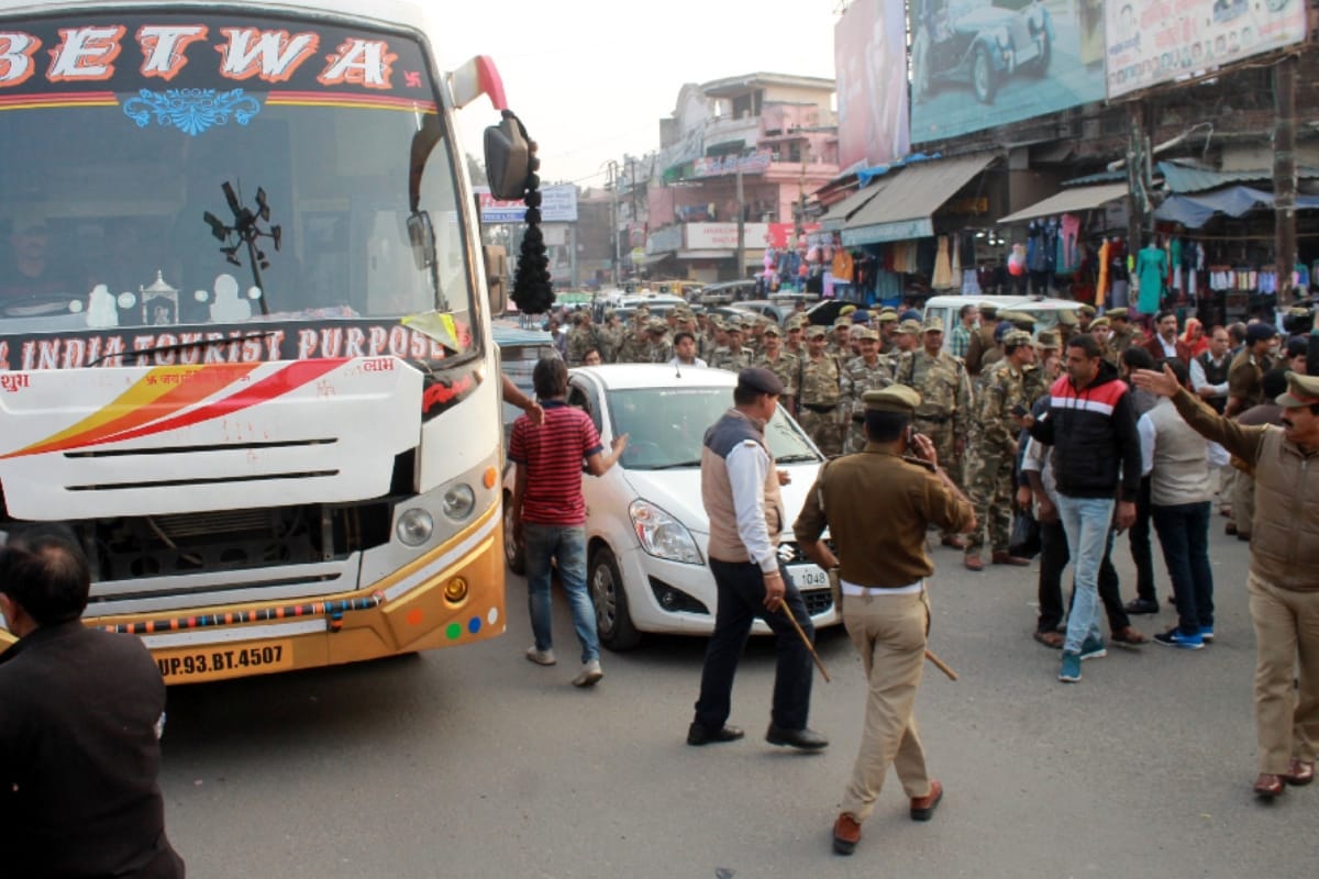 Delhi violence injured are taking treatment in Meerut secretly, Police sent notice to hospitals