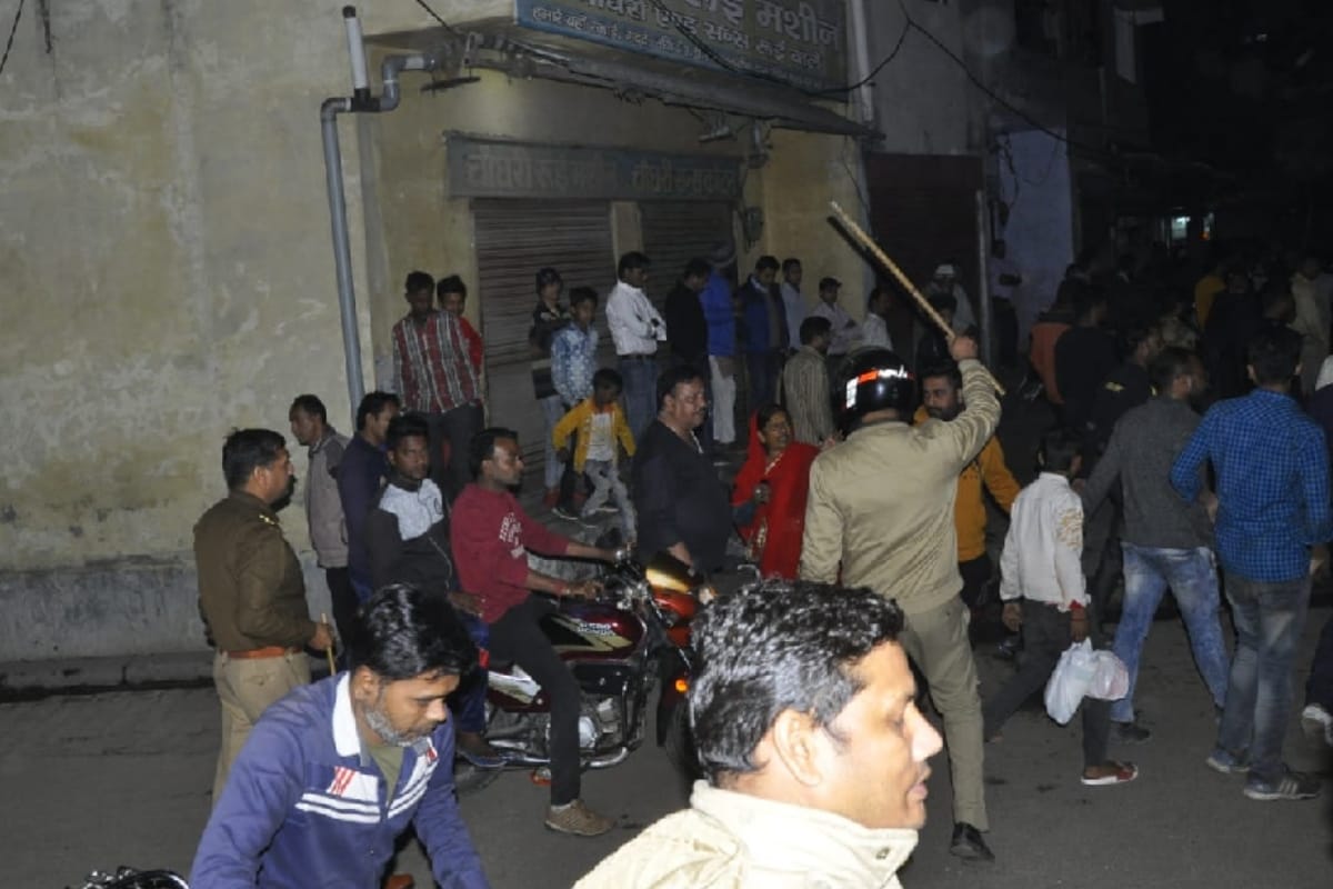Communal clash over gate in Lalkurti