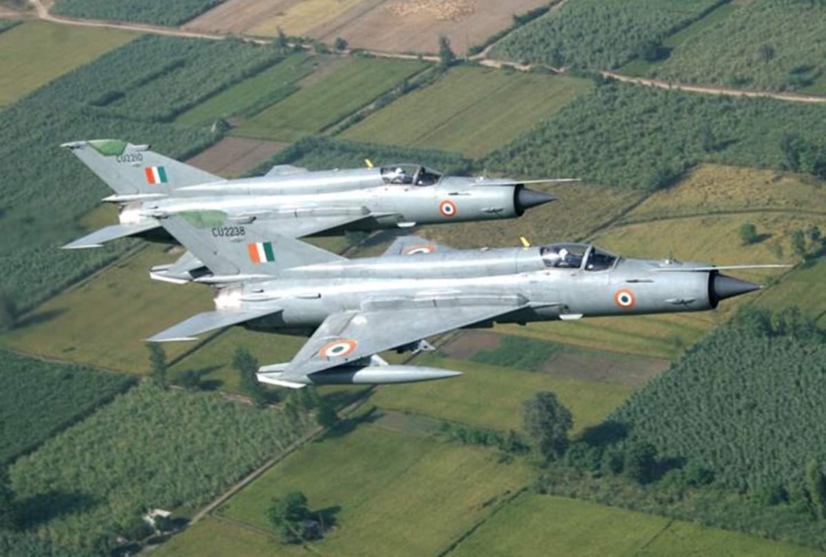 Balakot Air Strike Indian Air Forece MiG 21 Bison Figther Plane specifications Abhinandan Varthaman