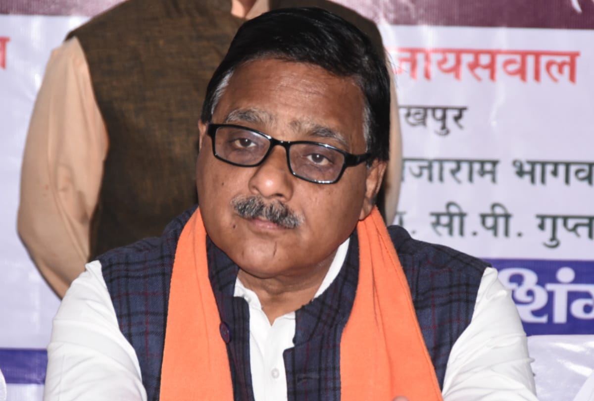 Gorakhpur city MLA radha mohan das agrawal home quarantine himself