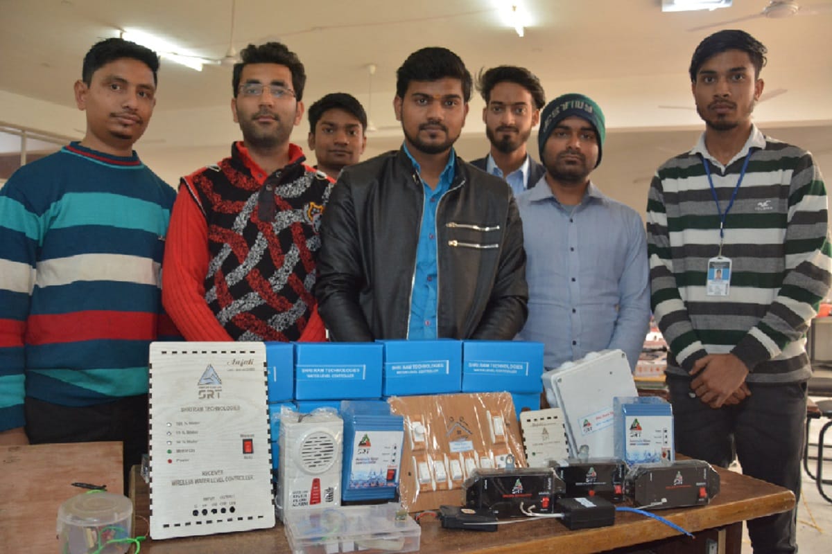 BTech students of Muzaffarnagar have made water level controllers and home automation