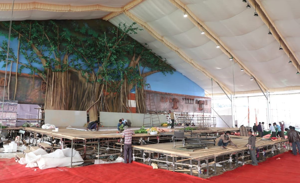 Yamuna Tire will hear 30 thousand devotees together in Prayagraj's Ram Katha