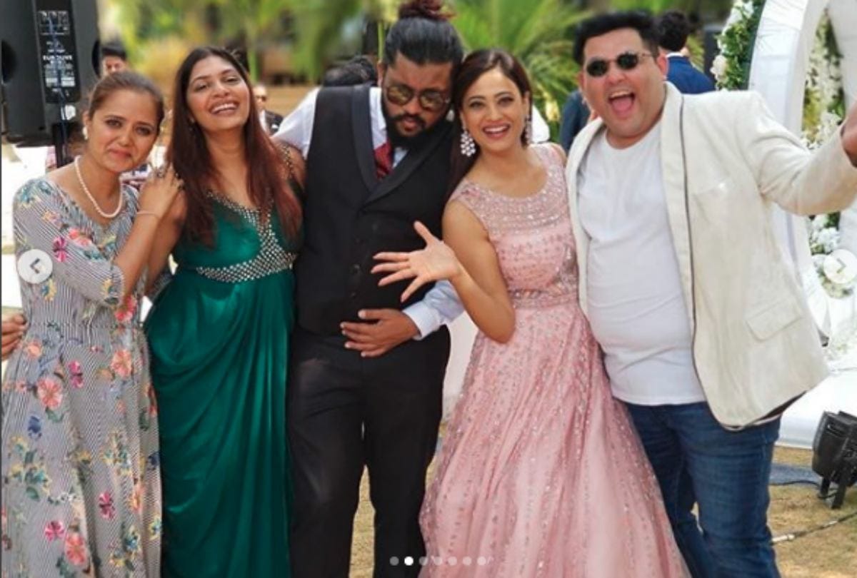 shweta tiwari share her brother nidhaan wedding pics