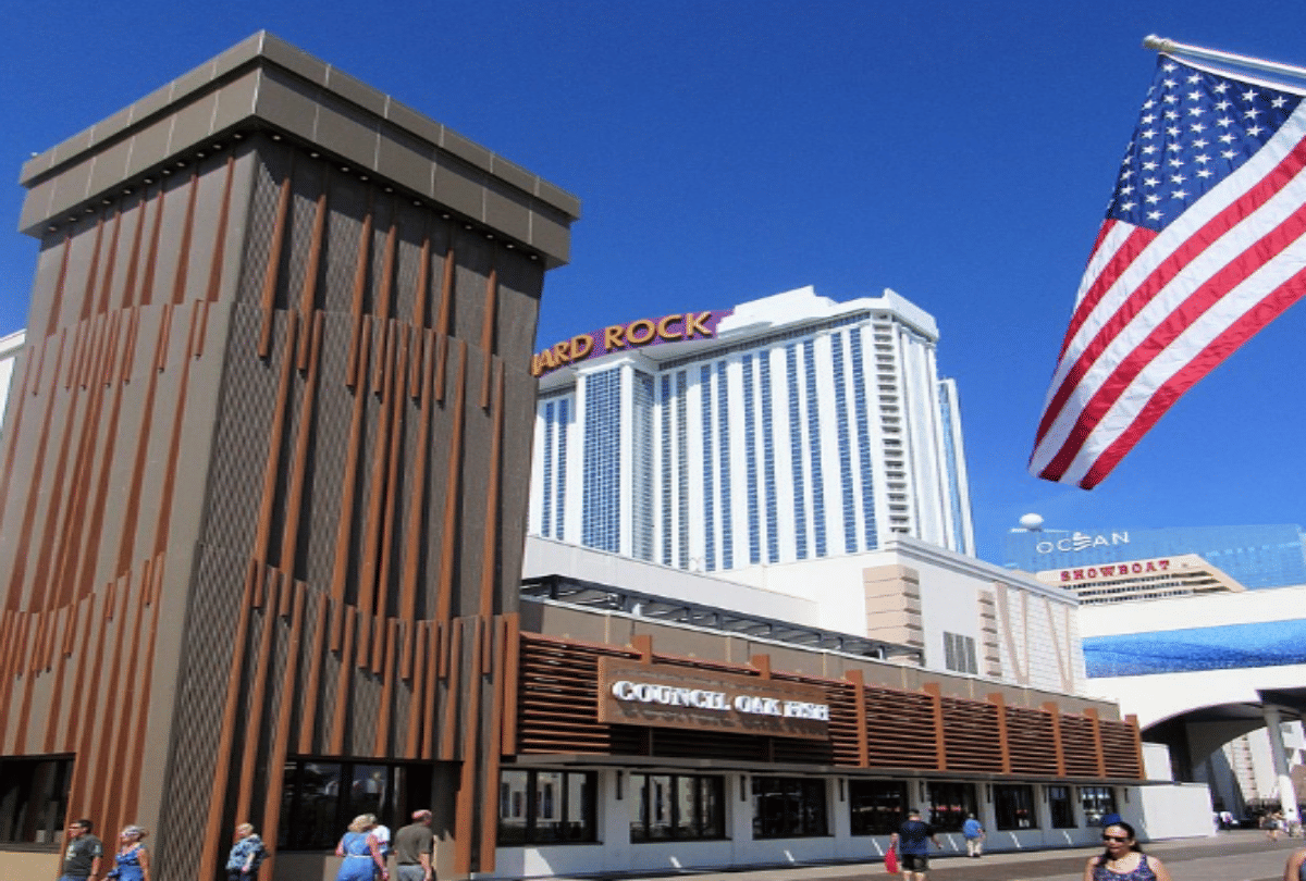 know about trump taj mahal knowm as Hard Rock Hotel & Casino Atlantic City