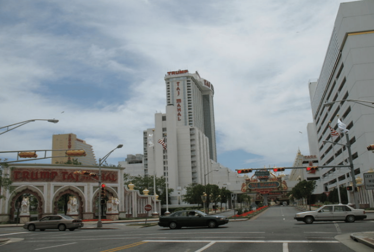 know about trump taj mahal knowm as Hard Rock Hotel & Casino Atlantic City