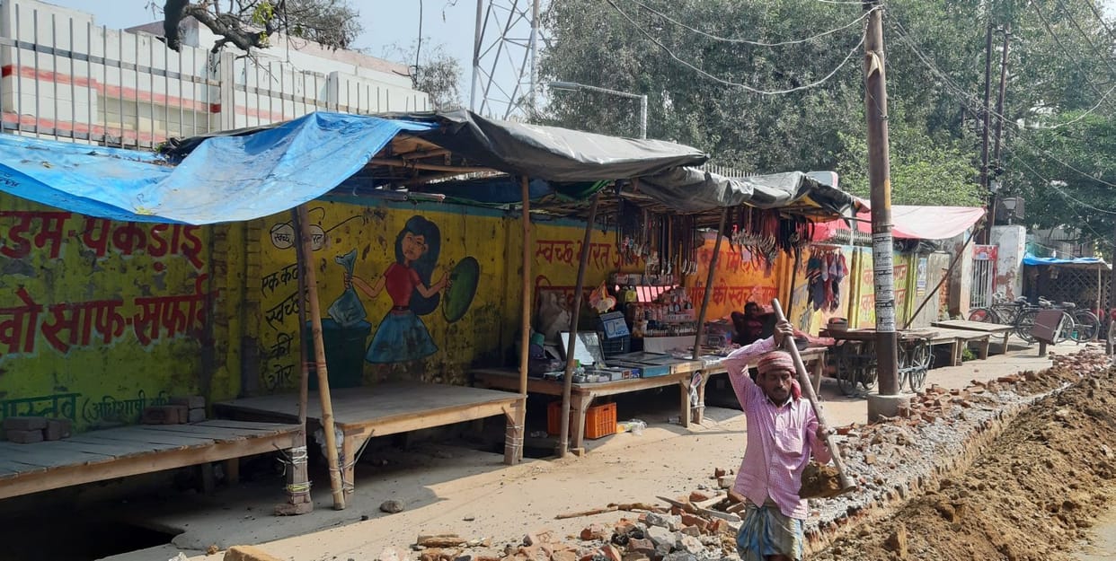 Parking near the hospital will get rid of jam