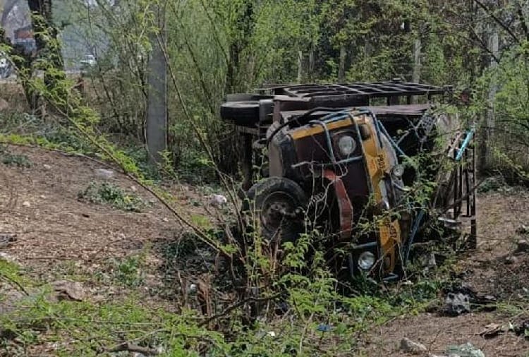 Two friends died in road accident in Abohar of Punjab