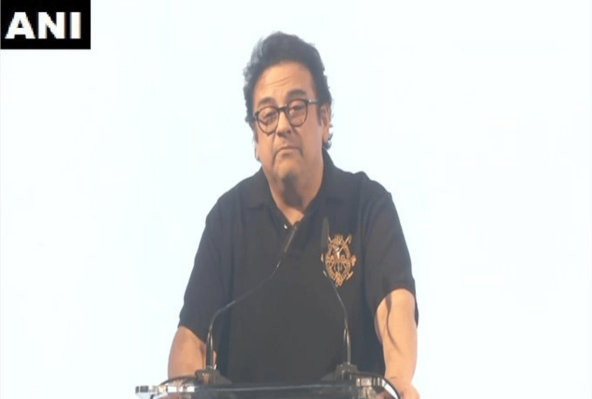 adnan sami slams pakistani users when he said indians remain slaves for 5000 years
