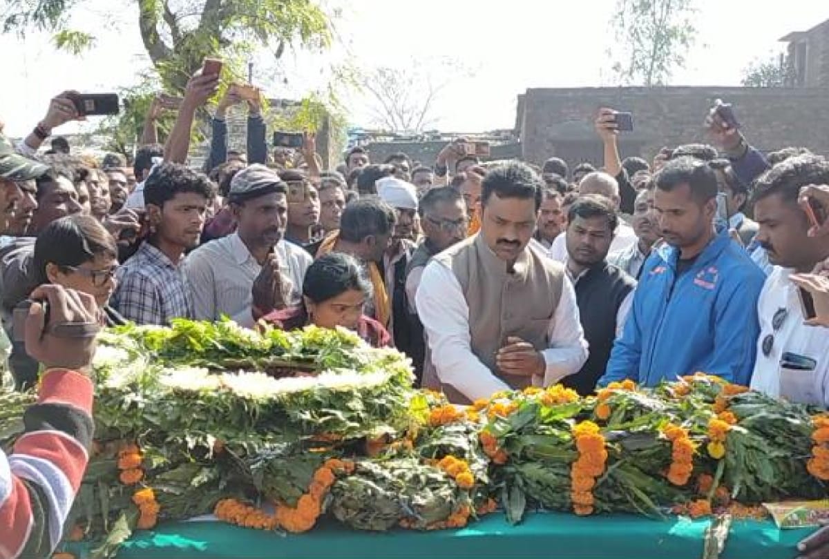 crpf martyrs dharam dev paswan body brought gorakhpur after two month later by odisha