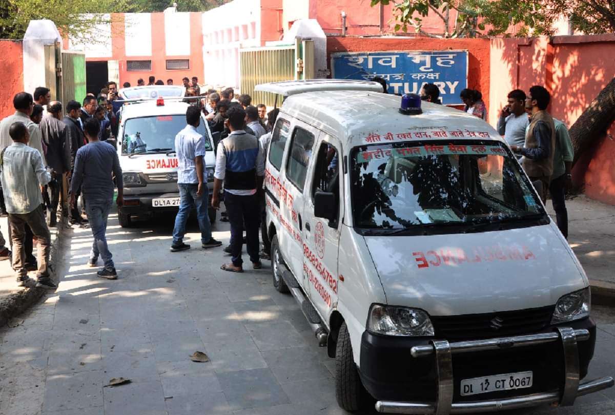 delhi violence Countless knife marks found on ib officer ankit sharma body