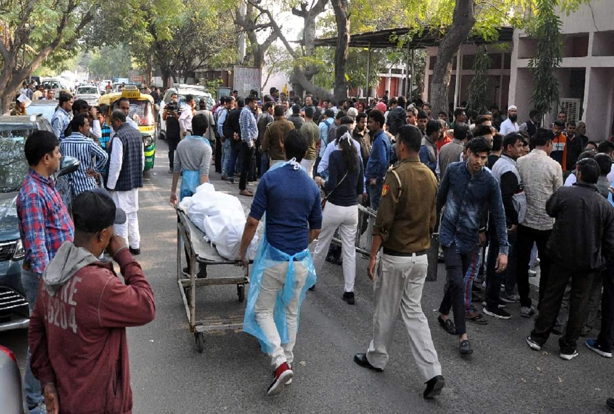 delhi violence Countless knife marks found on ib officer ankit sharma body