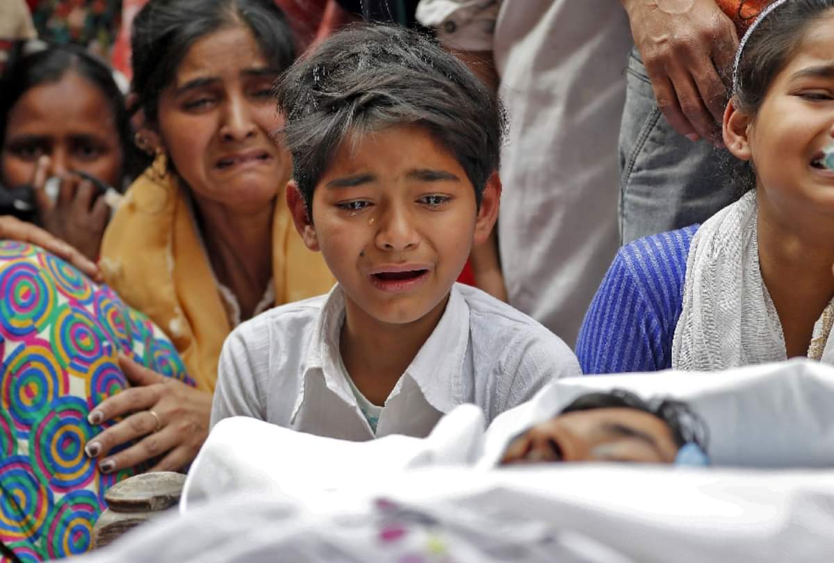 delhi violence No identification of feet And neck