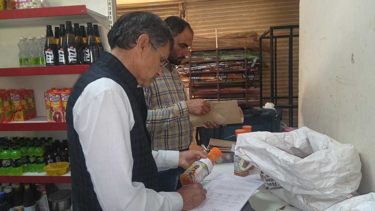 food dipartmen collected samples from three shops