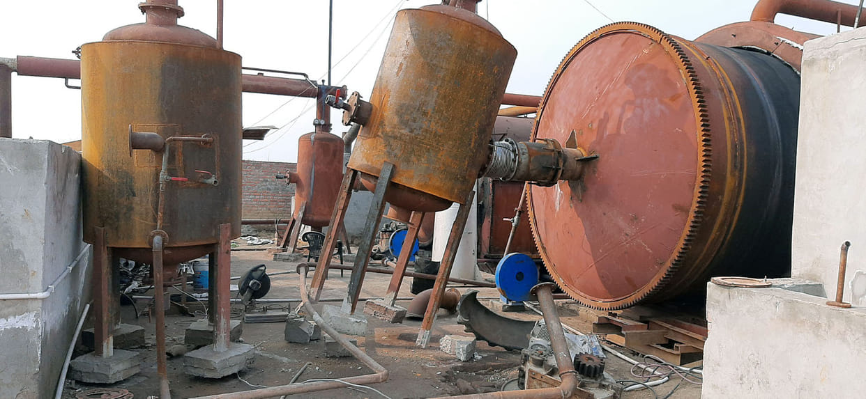 Accident due to breaking of boiler bolt
