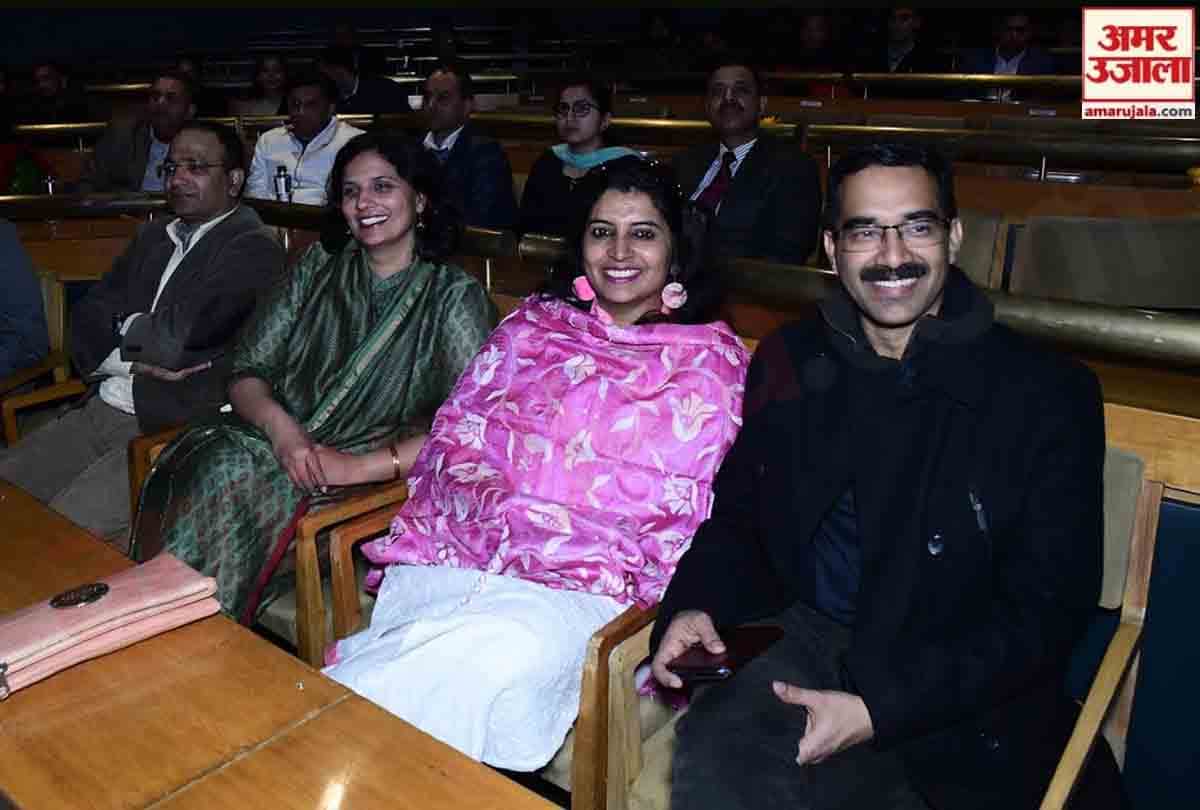 Nooran Sisters Performance, Army Organized Sufi Festival to show youth talent