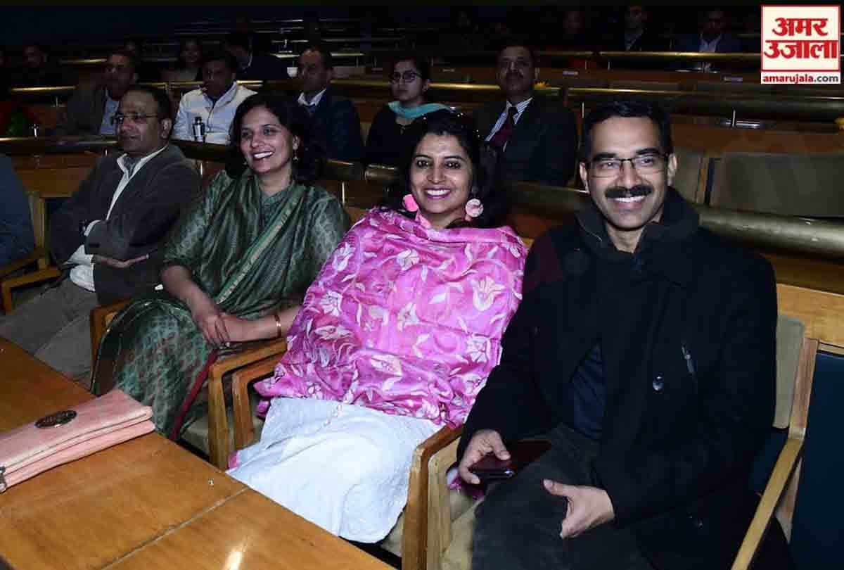 Nooran Sisters Performance, Army Organized Sufi Festival to show youth talent