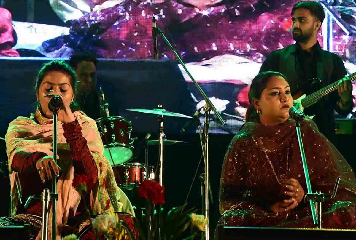 Nooran Sisters Performance, Army Organized Sufi Festival to show youth talent