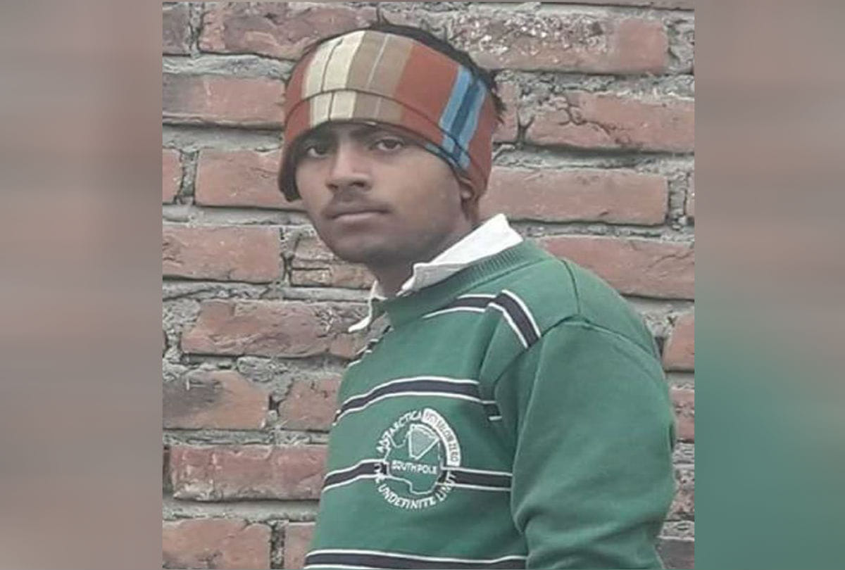 Youngman Attempted Kidnapping With Stolen Innova Car Crime News Mainpuri