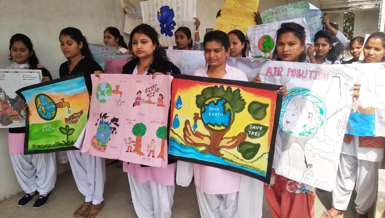 Students gave message of water conservation through painting
