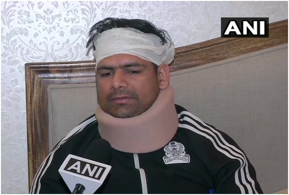 delhi protest injured gopkulpuri acp anuj kumar, ratan lal, dcp amit sharma  