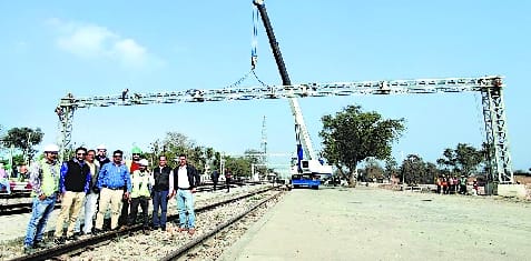 RVNL put 11 special booms in the light yard