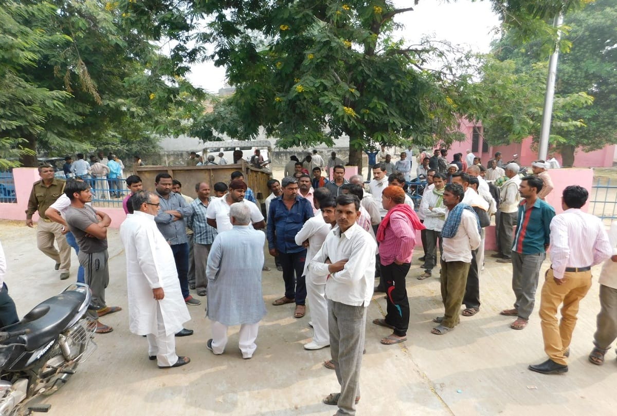 Old Lucknow people denies health services provided by govt