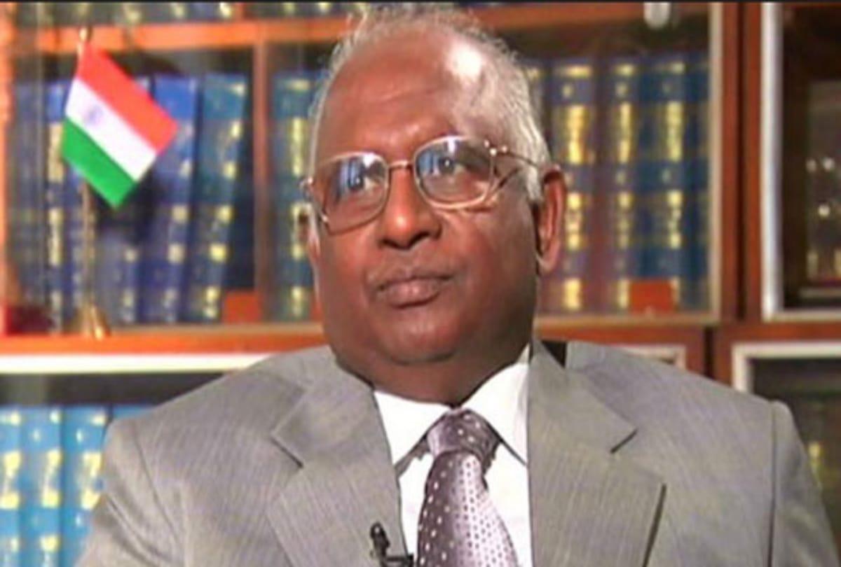 Govt forms Balakrishnan panel to consider SC status to converted