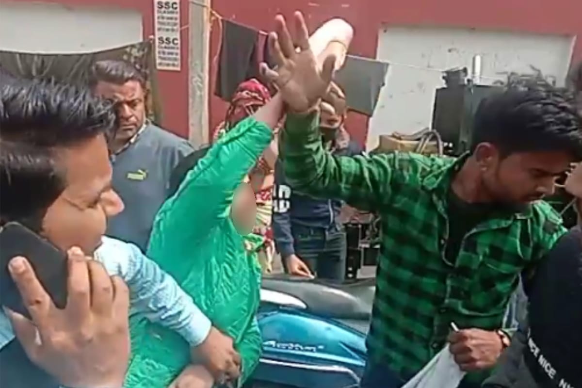 girl beaten a man after he Molestation of the student who came for high school exam in Meerut